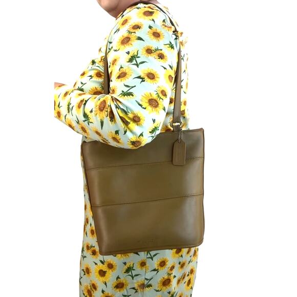 Coach Tribeca Shopper 9098 Toffee Leather Purse Bag Handbag - Picture 3 of 14